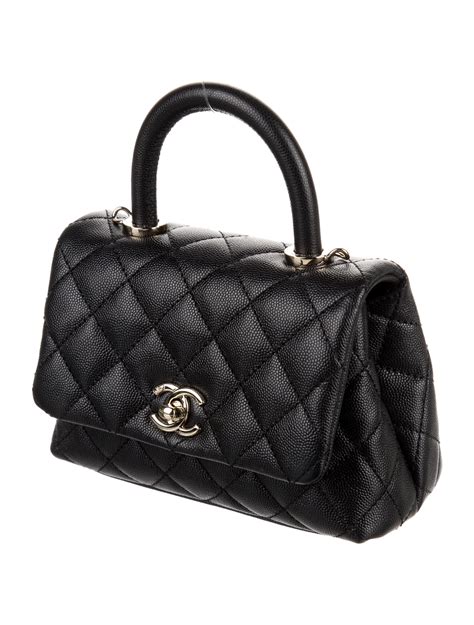 chanel mini coco handle.